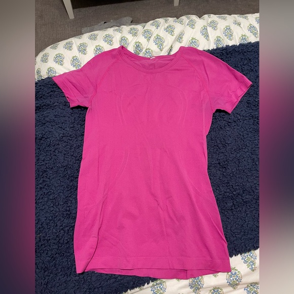 Swiftly Tech Short-Sleeve Shirt 2.0 - Picture 3 of 6